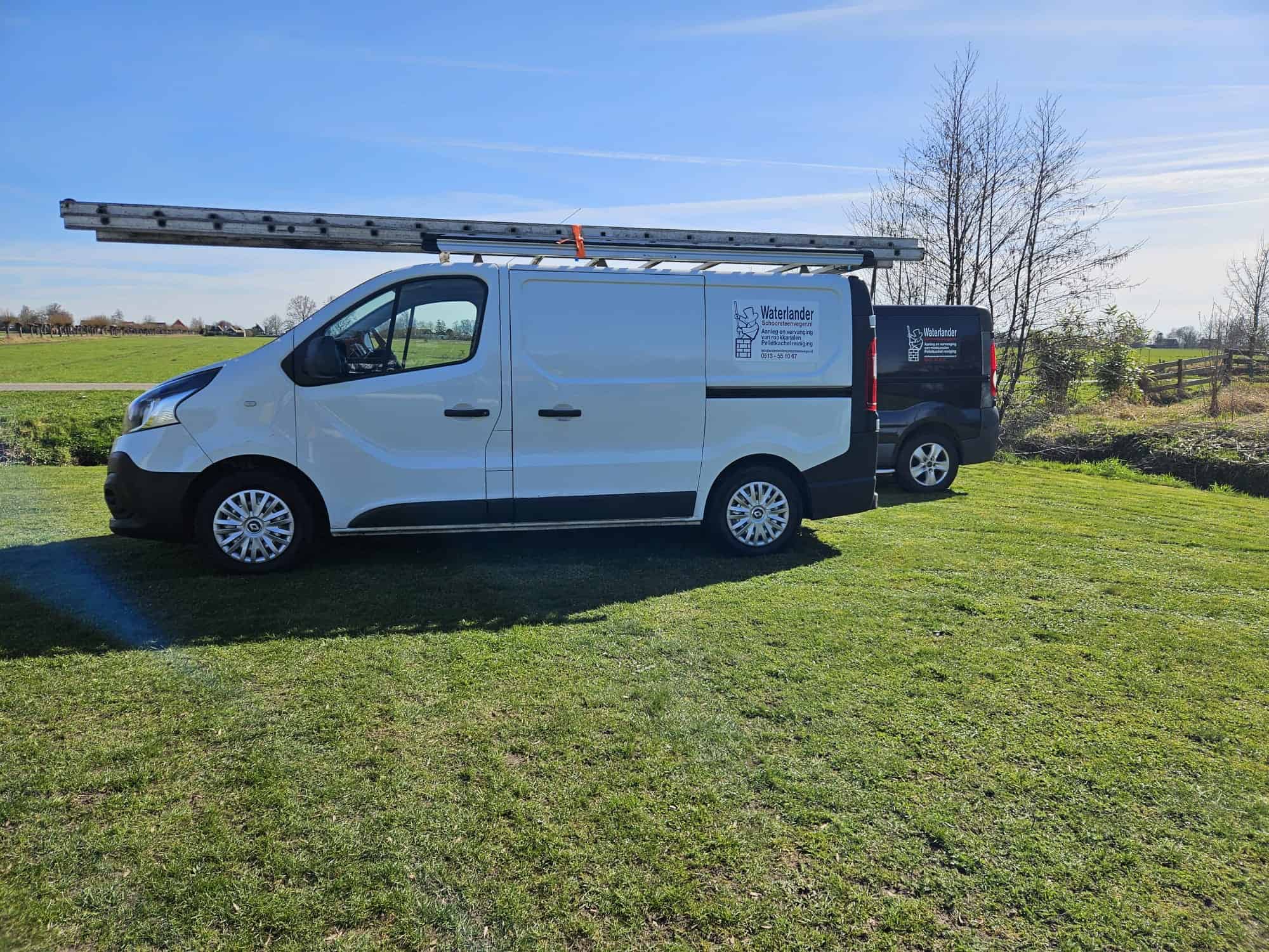 black and white sofa near brown woven basket